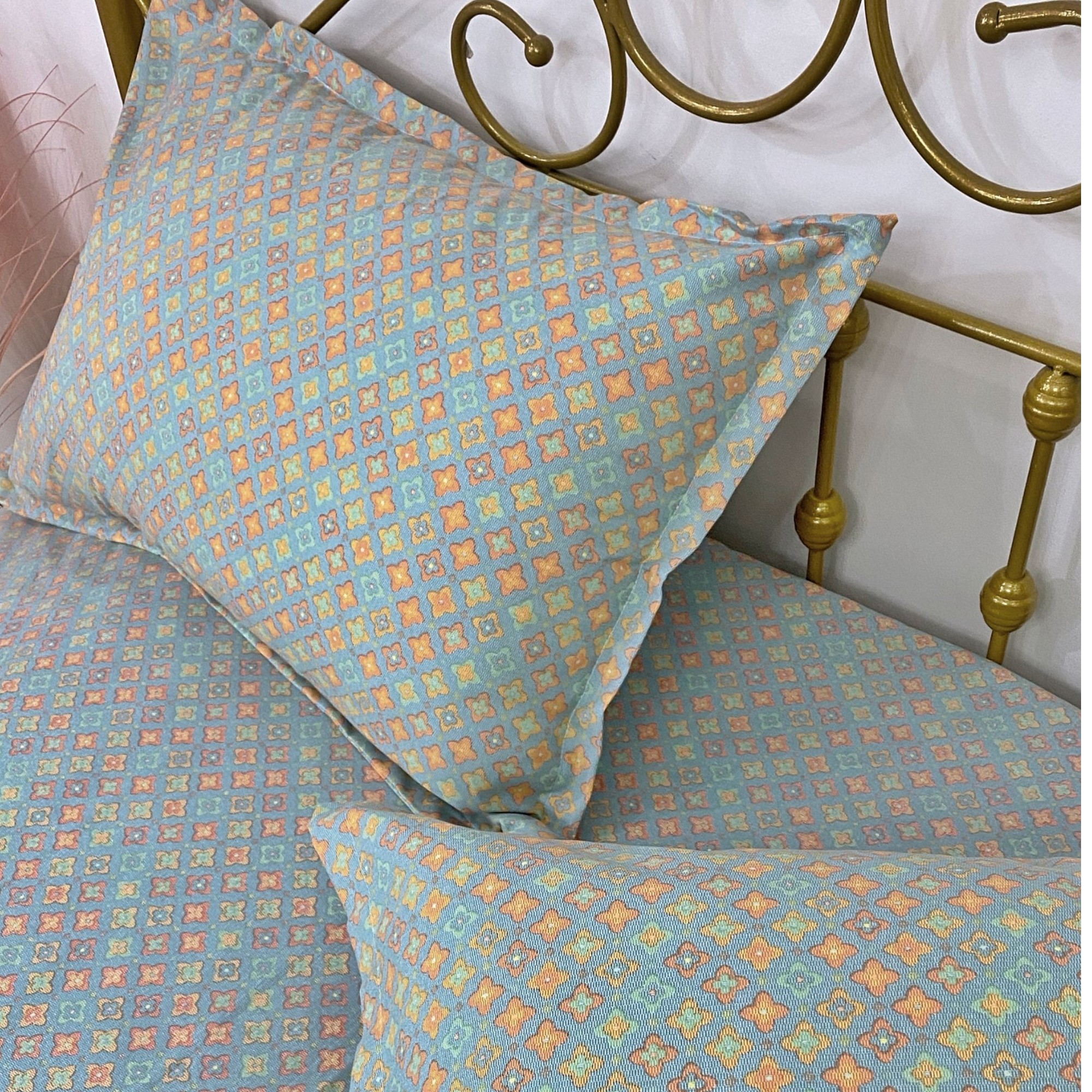 【蓝碎四角花】枕套-家用亲肤四季通用四件套简约-专营店