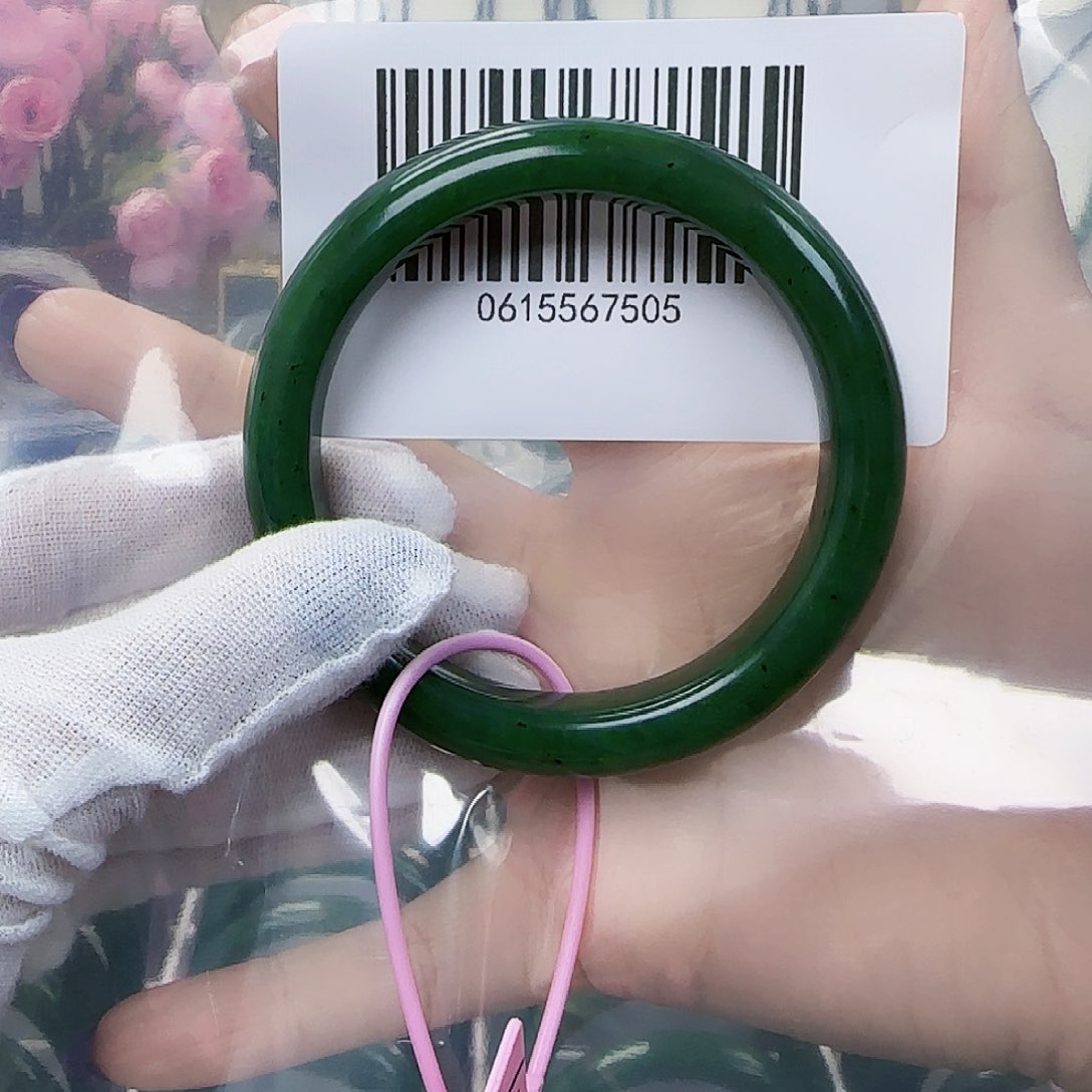 和田玉（碧玉）手镯未镶嵌59