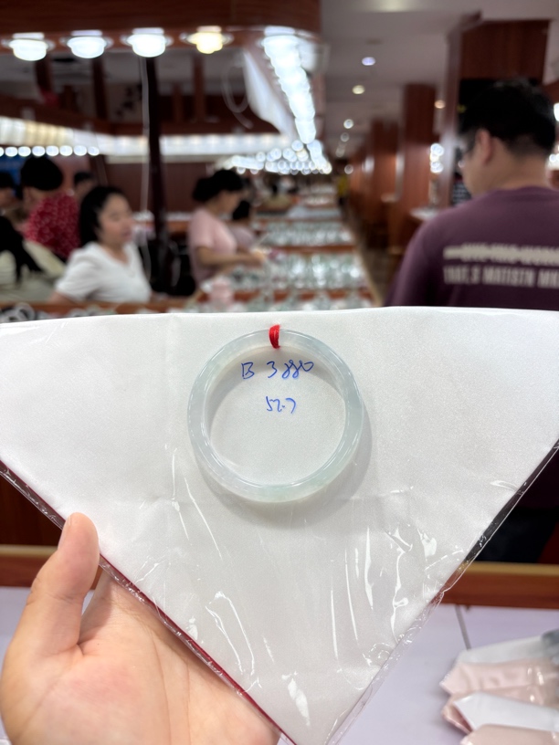 B（上新）五十二点七圈翡翠a货手镯