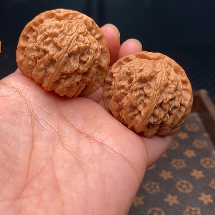 把件文玩核桃白狮子