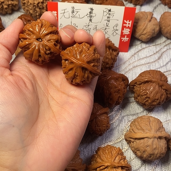 三***头吊坠文玩核桃34灯笼