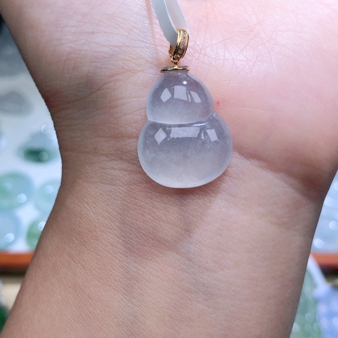 【闪购商品】翡翠颈饰18K金镶嵌葫芦