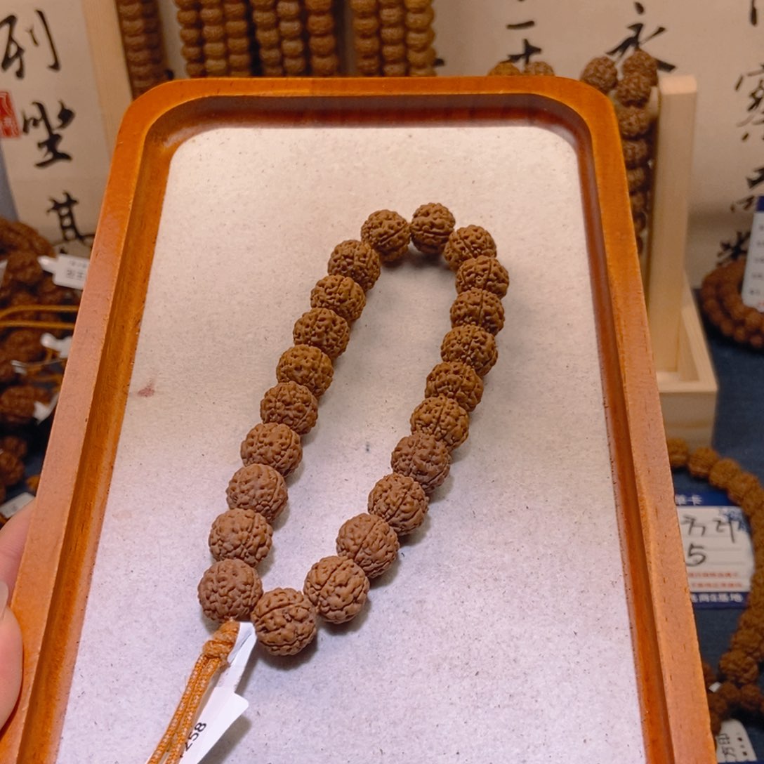 手串金刚菩提004小尺寸跳跳龙13+