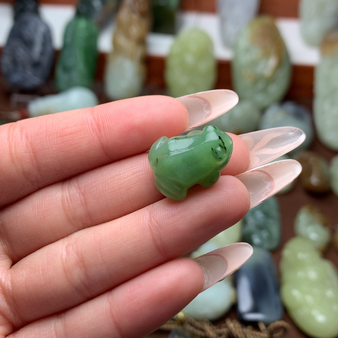 和田玉挂件未镶嵌