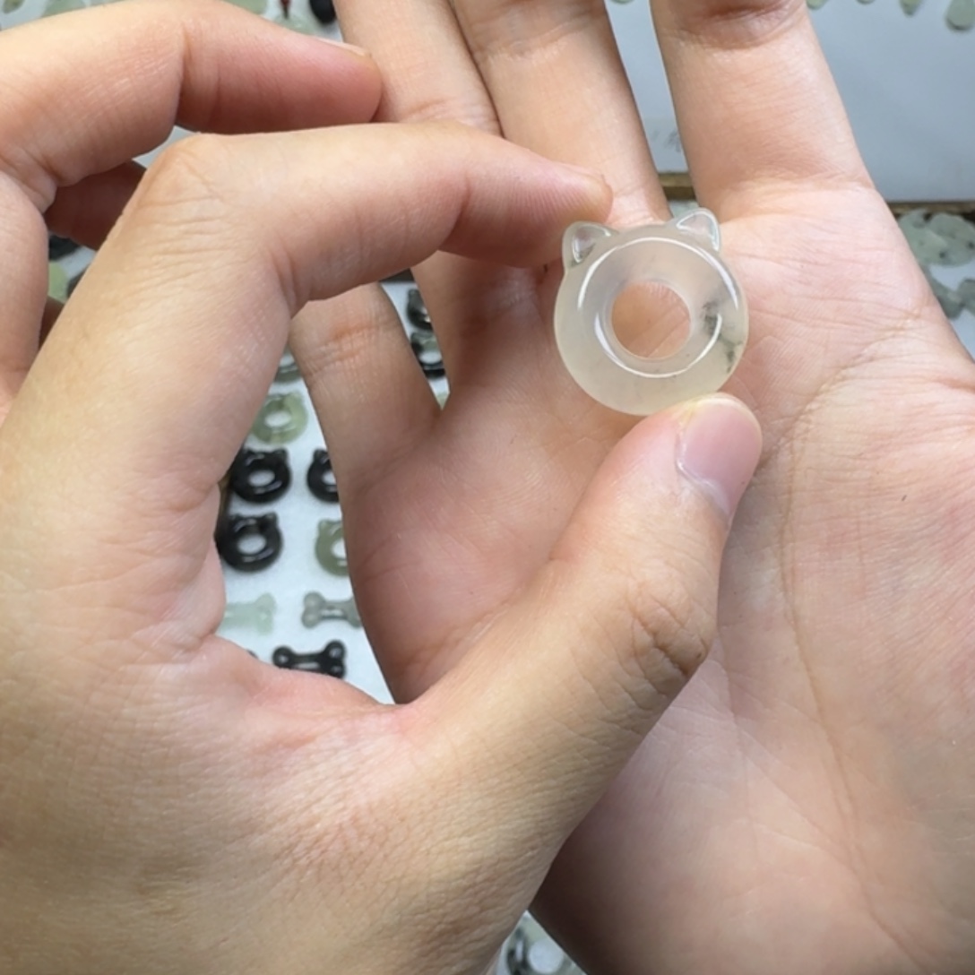 小***鱼蛇纹石玉未镶嵌项链