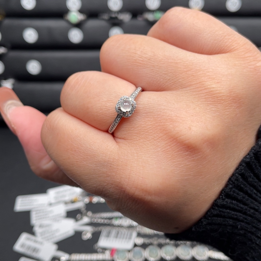 翡翠戒指银S925镶嵌戒指