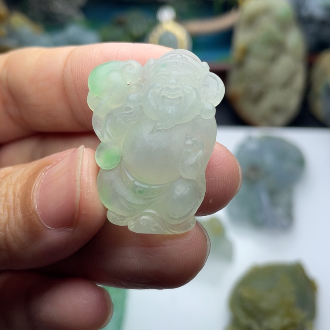 定制翡翠未镶嵌星***萱定制