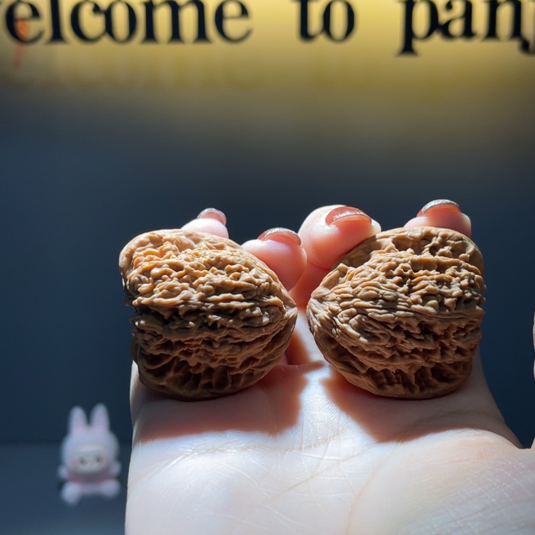 得***兔吊坠文玩核桃南将