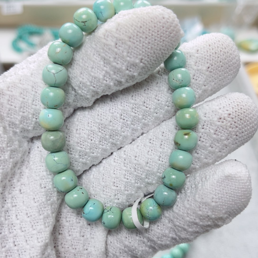 绿松石绿松石未镶嵌