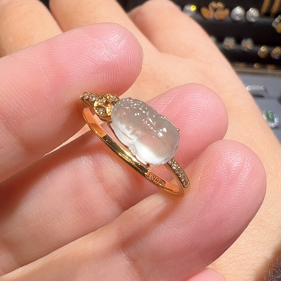 翡翠戒指18K金镶嵌天然A货翡翠戒指