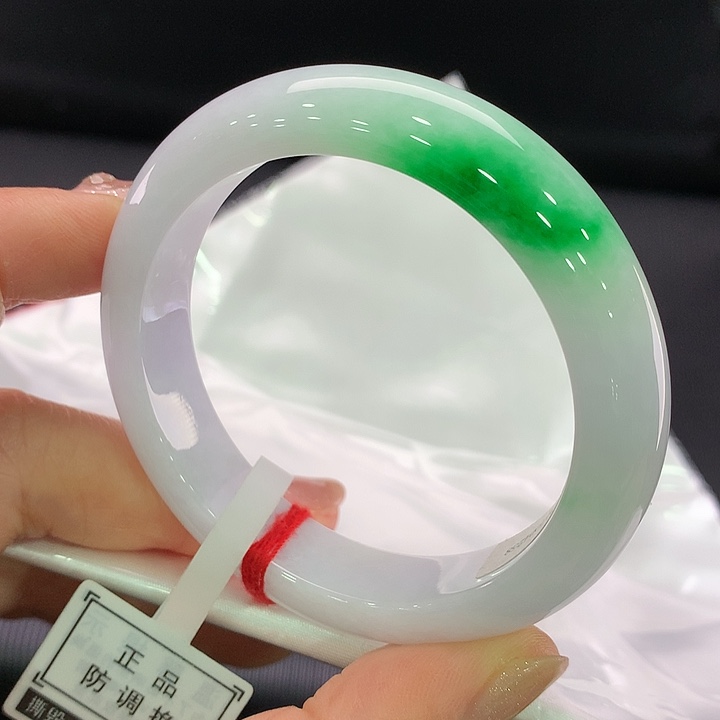 翡翠未镶嵌手镯正圈52-53