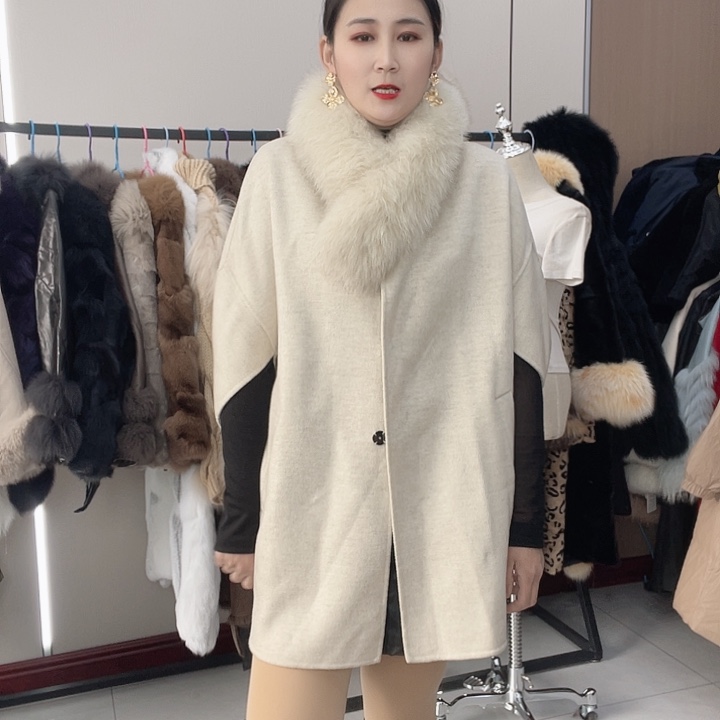 浩歌服饰百搭外套