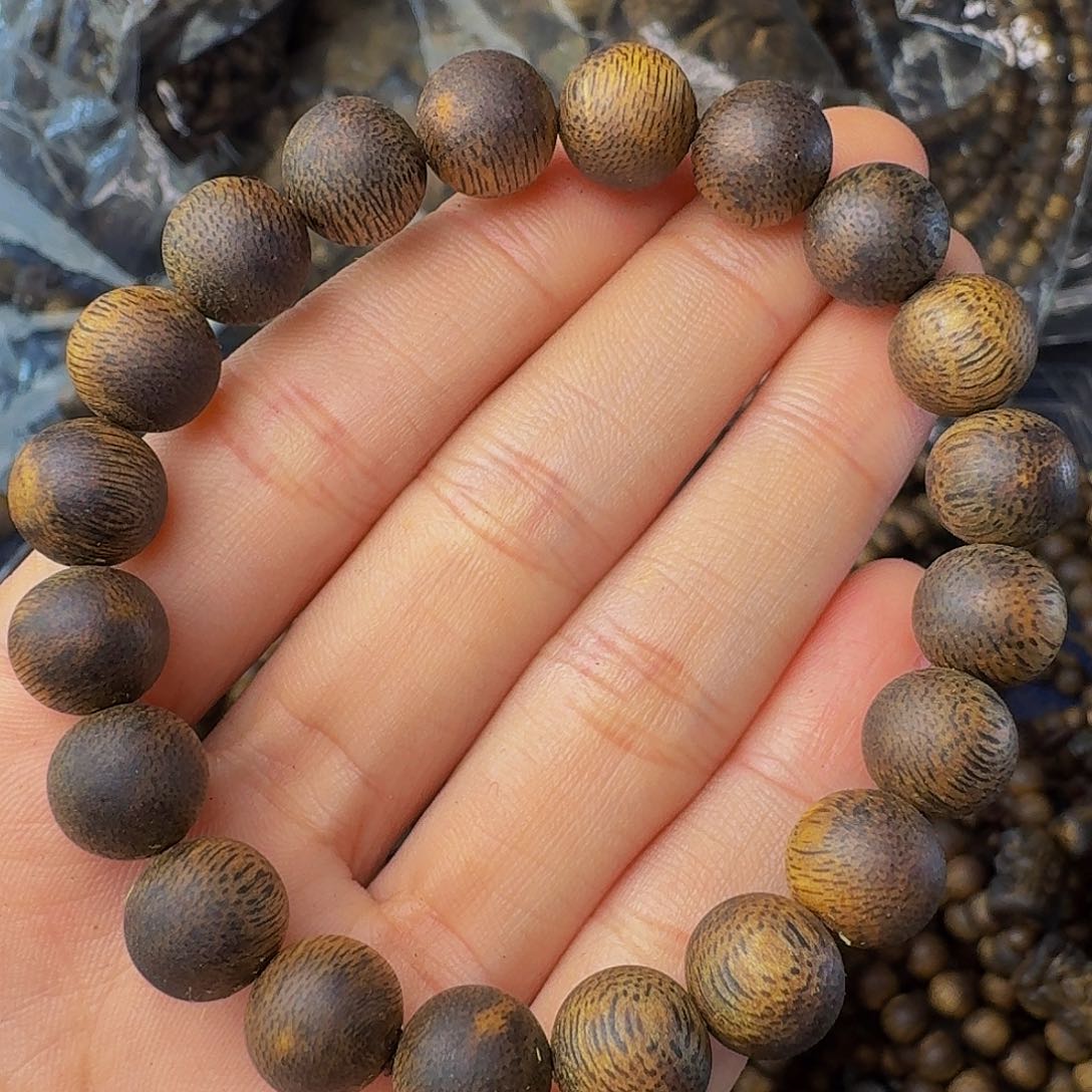 沉香手串沉水浮1.0圆珠10克