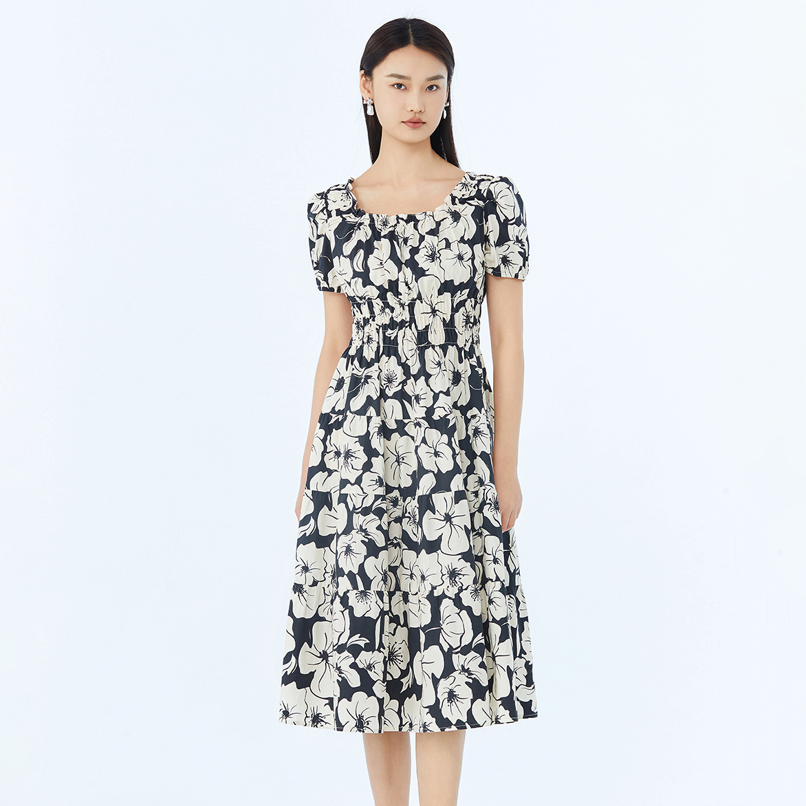 夏季连衣裙时尚修身百搭立领复古潮流收腰短裙气质休闲【233395】