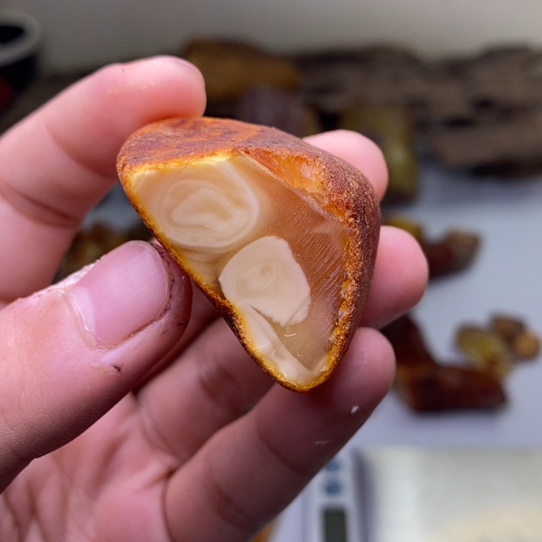 【闪购商品】定制琥珀天然蜜蜡