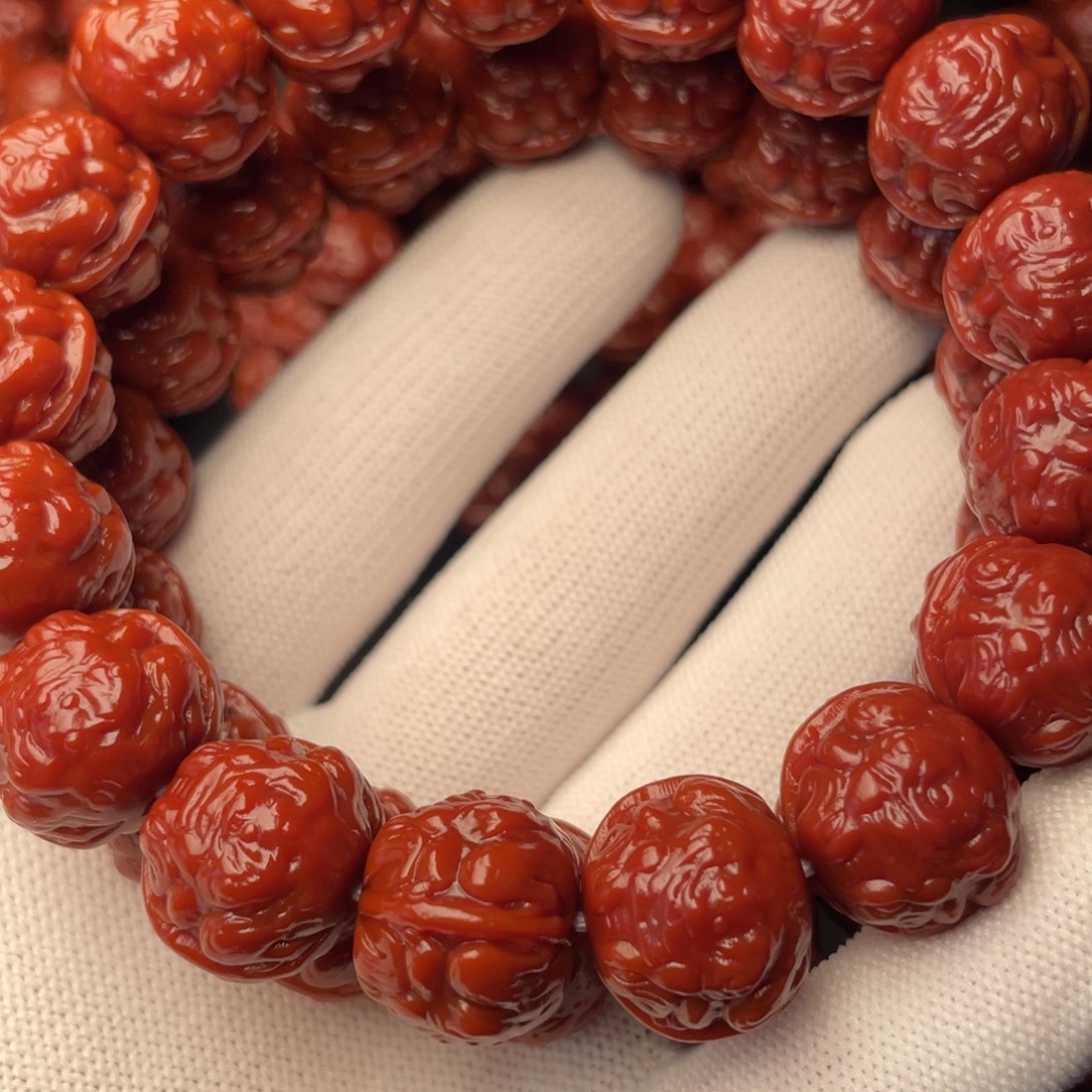 用***8手串猴头核桃蟾王