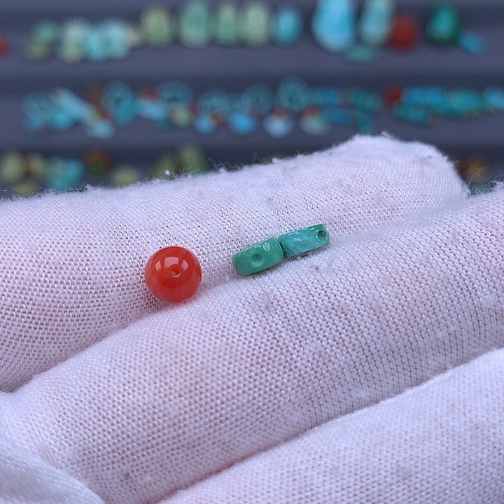 南红玛瑙未镶嵌珠宝奇石