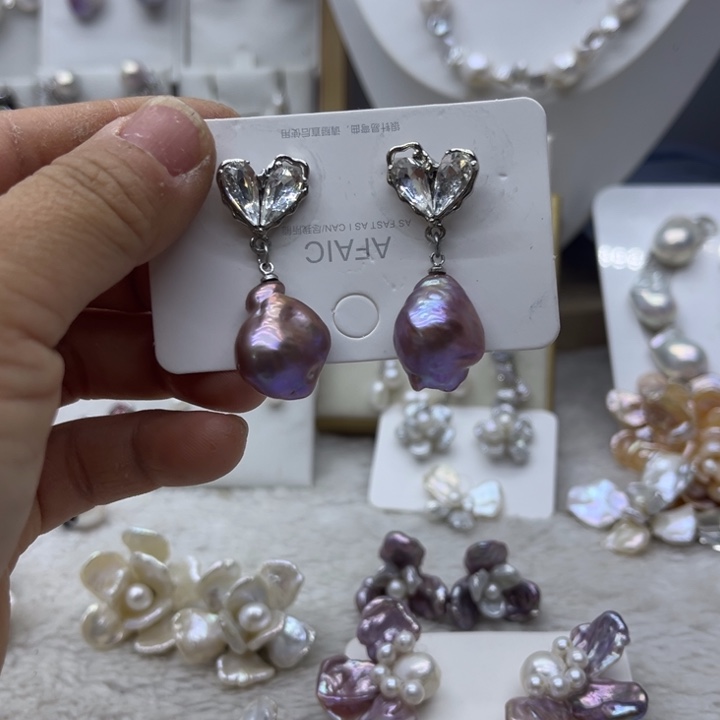 银S925镶嵌耳饰淡水珍珠