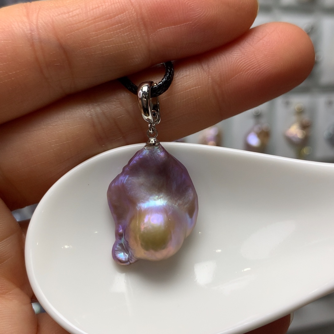 颈饰未镶嵌淡水珍珠