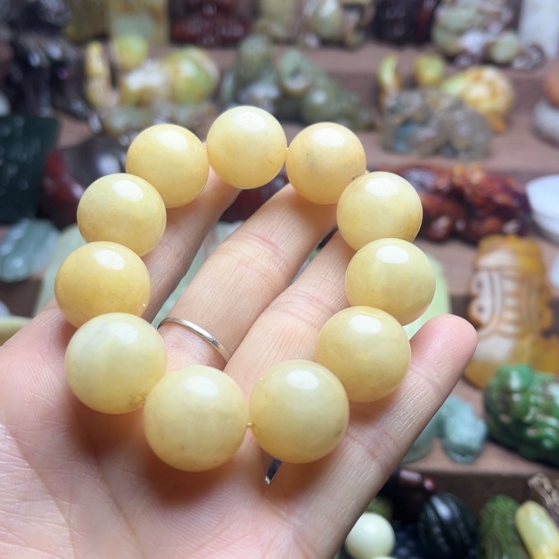 白玉菩提吊坠65。。