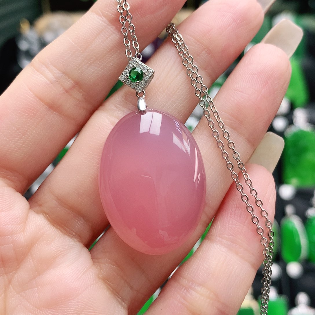 玛瑙/玉髓未镶嵌吊坠