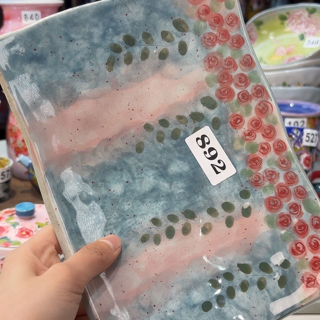瓷片兔兔好de o o z y y y x y