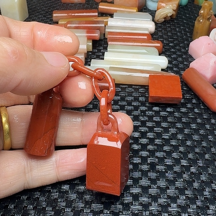 老挝石真真正正章