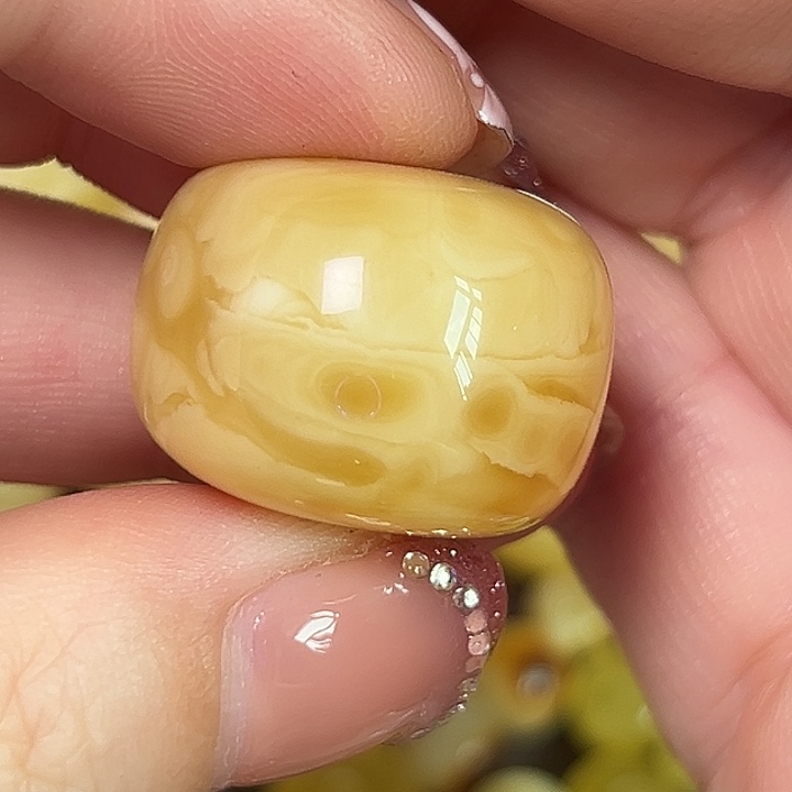 蜜蜡未镶嵌裸石微瑕488