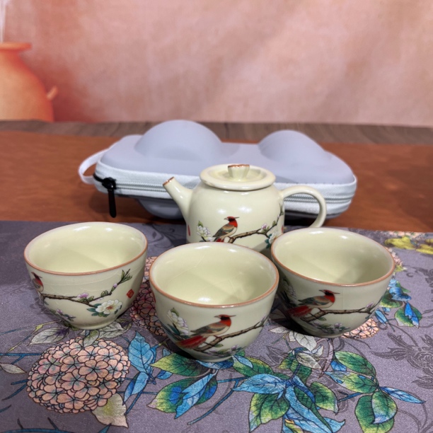 喜上眉梢旅行茶具一壶三杯小容量茶壶150毫升露营车载陶瓷茶具
