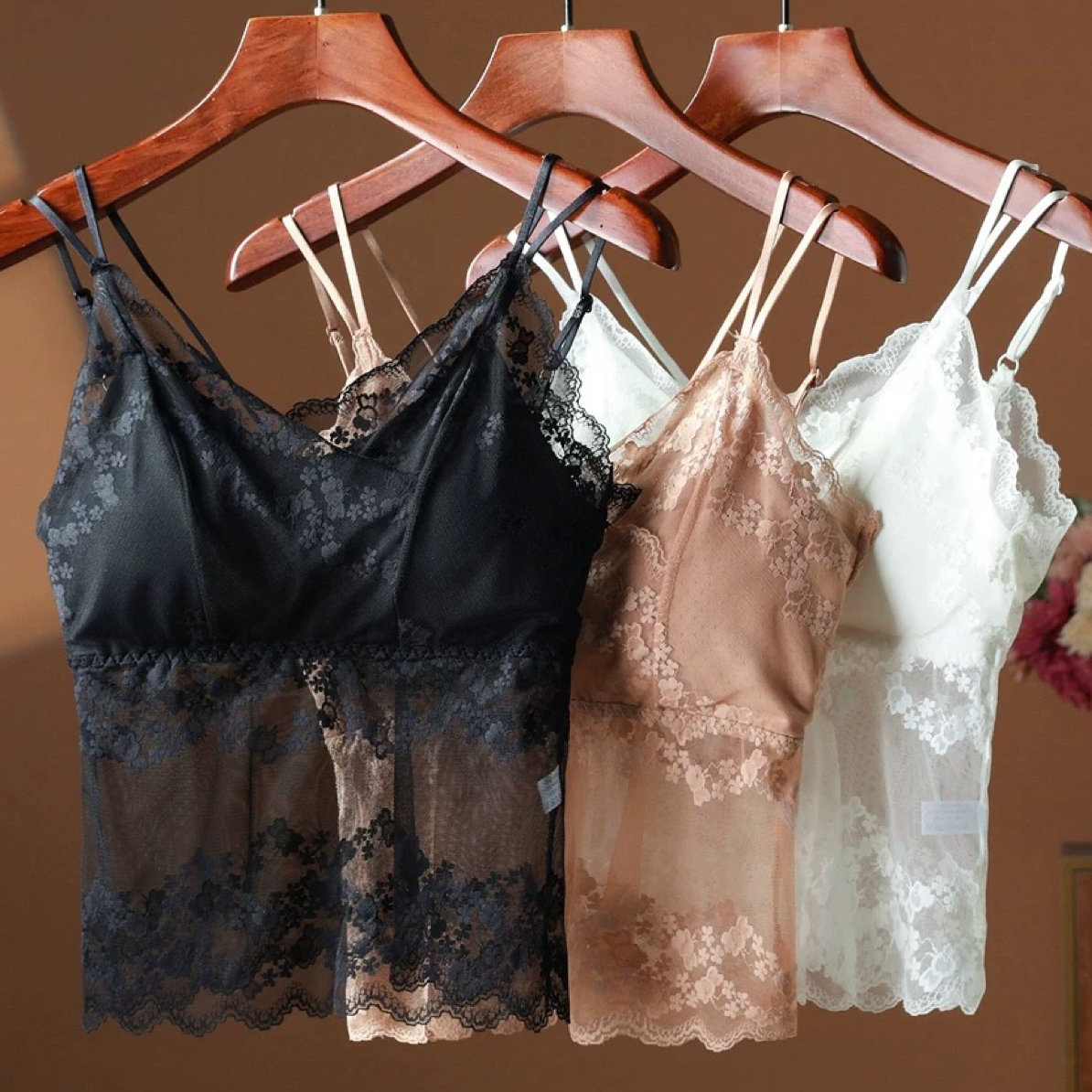 亲肤蕾丝美背带胸垫时尚款美背