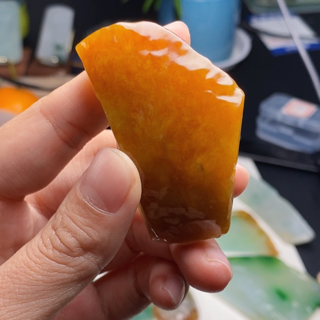 定制翡翠未镶嵌包工