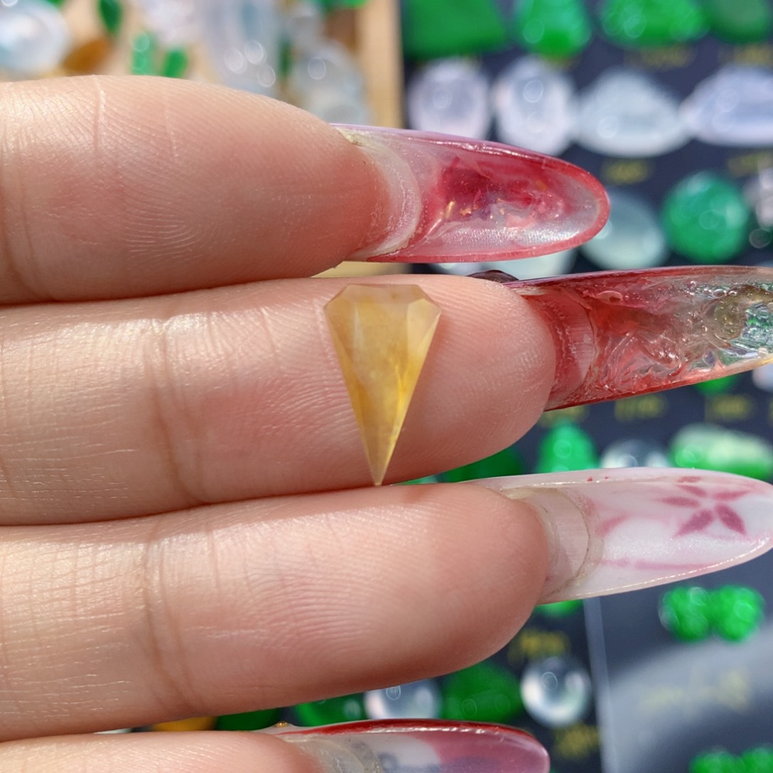 翡翠耳饰未镶嵌纯天然缅甸翡翠A货