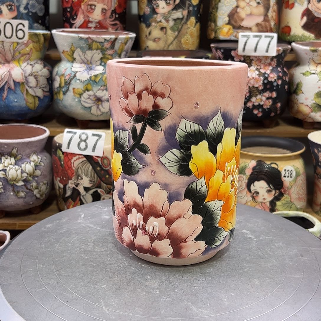 景德镇炫彩手绘口10.5高16.5