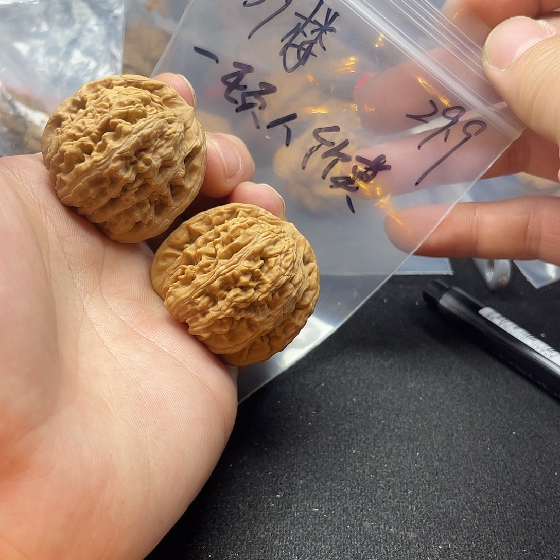 一***️把件文玩核桃四座楼