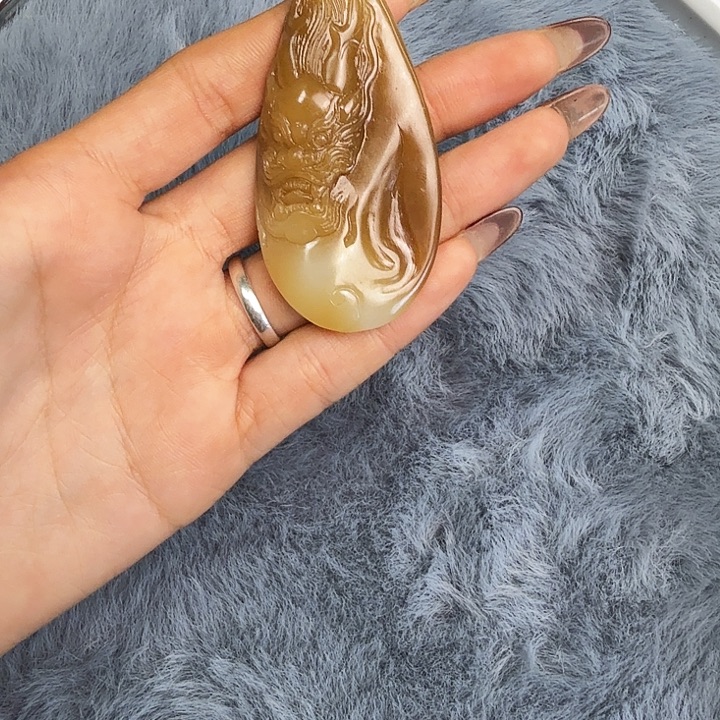 红****和田玉（糖玉）未镶嵌手链