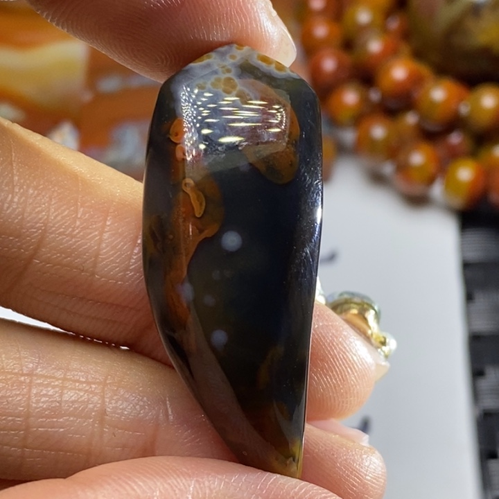 玛瑙/玉髓颈饰未镶嵌