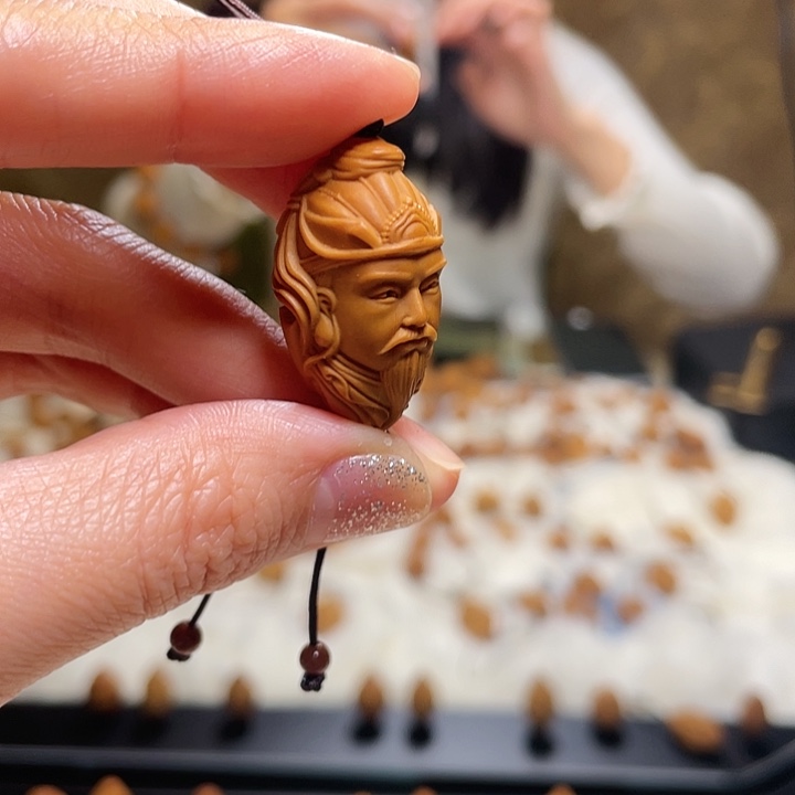 橄榄核吊坠橄榄核