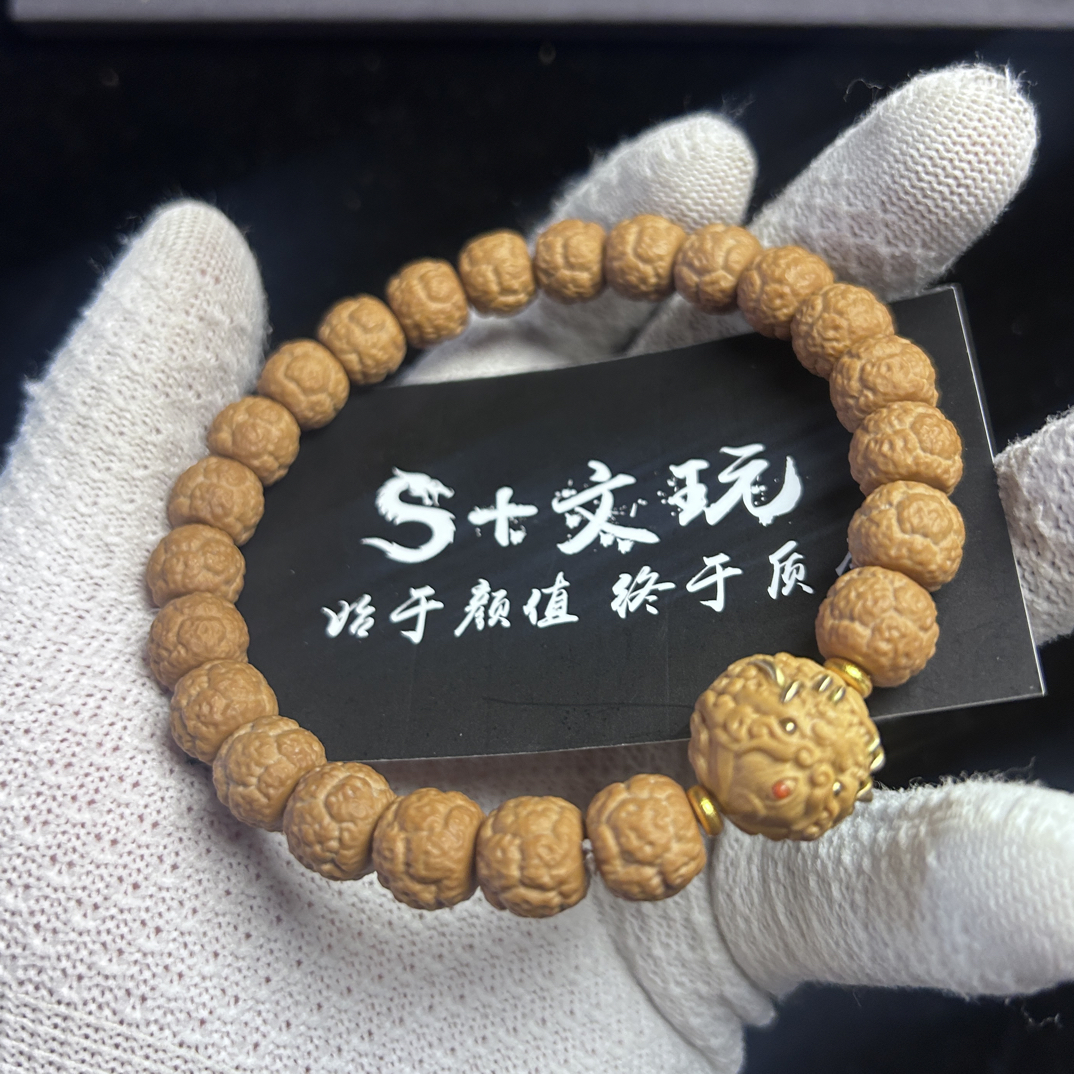 雕刻猴头手串饕餮