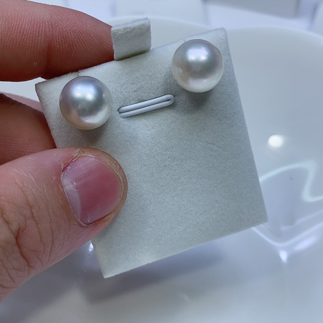 海水珍珠耳饰18K金镶嵌