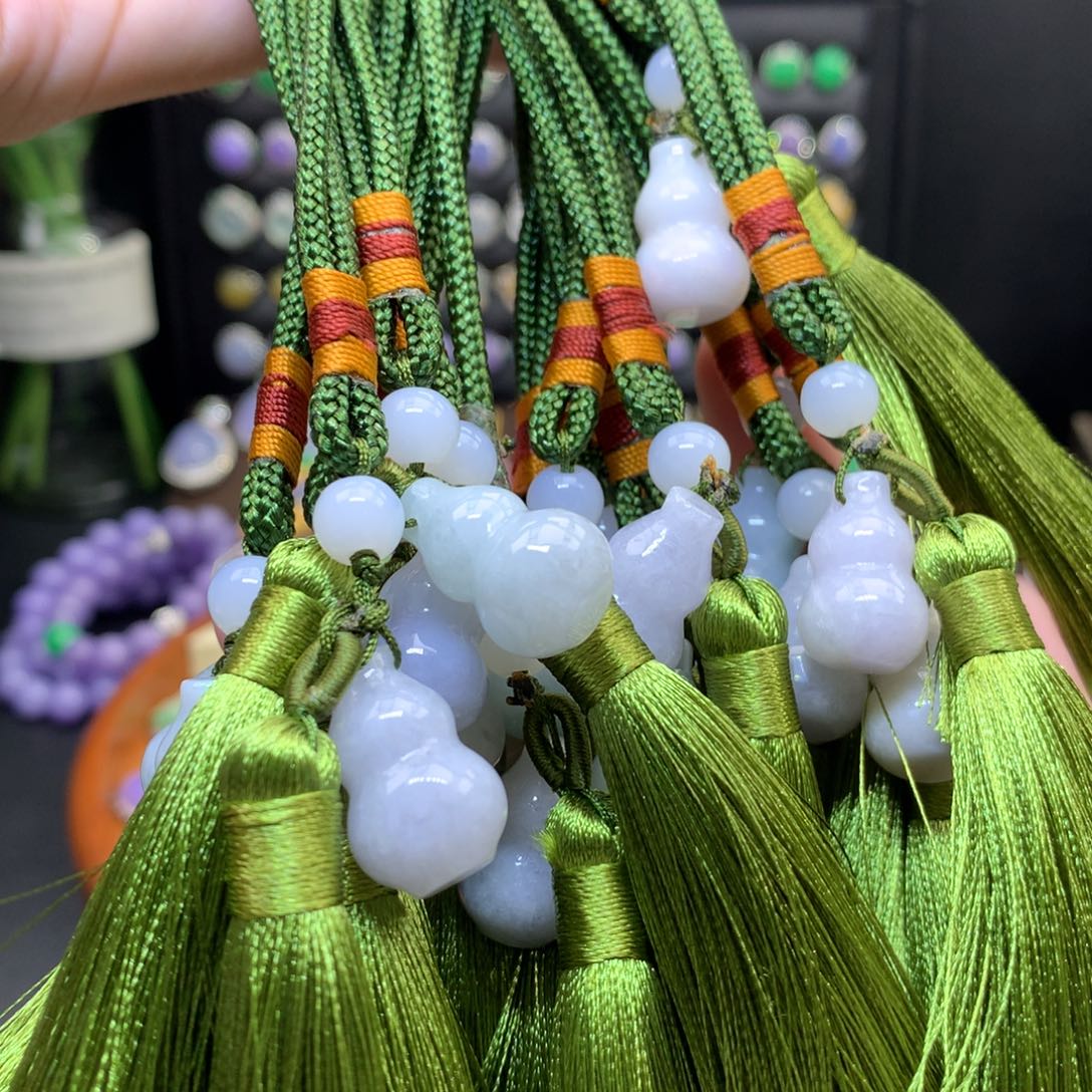 翡翠未镶嵌颈饰天然