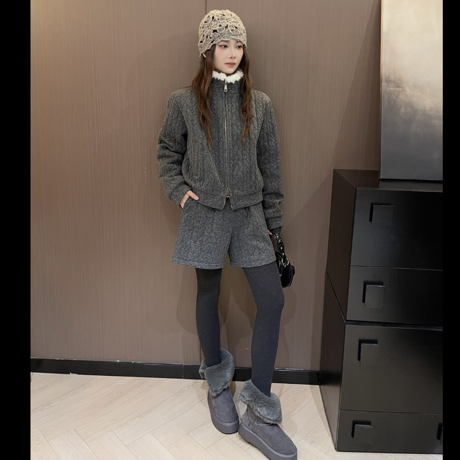 【AILSA BABY】（羽绒）欧货立领麻花毛衣短裤羽绒服套装/121201A