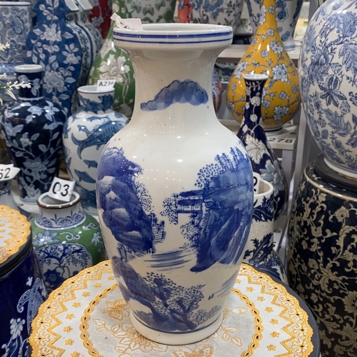 【闪购商品】摆件陶瓷花瓶摆件。。。