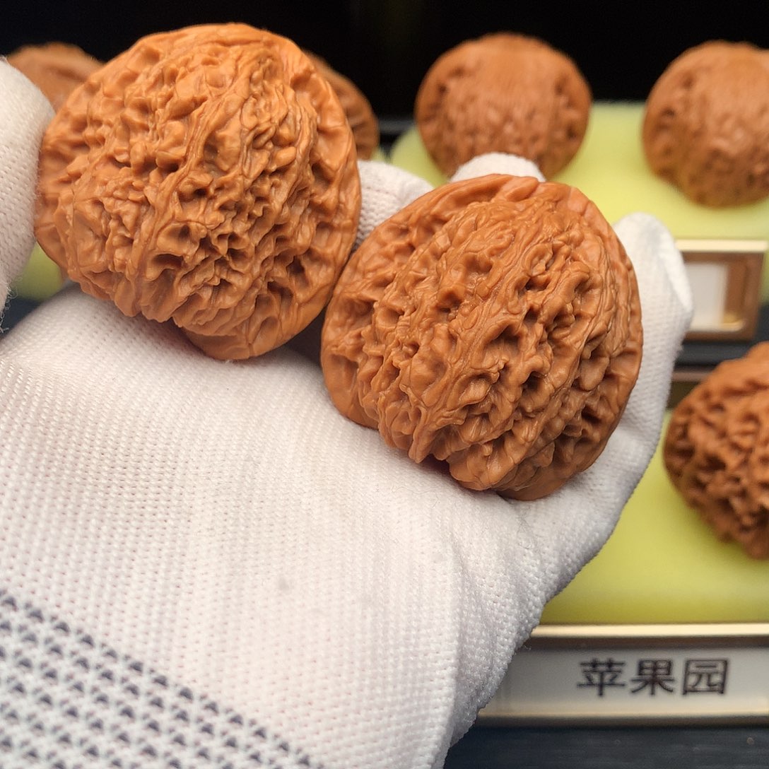 文玩核桃吊坠580号南疆石42