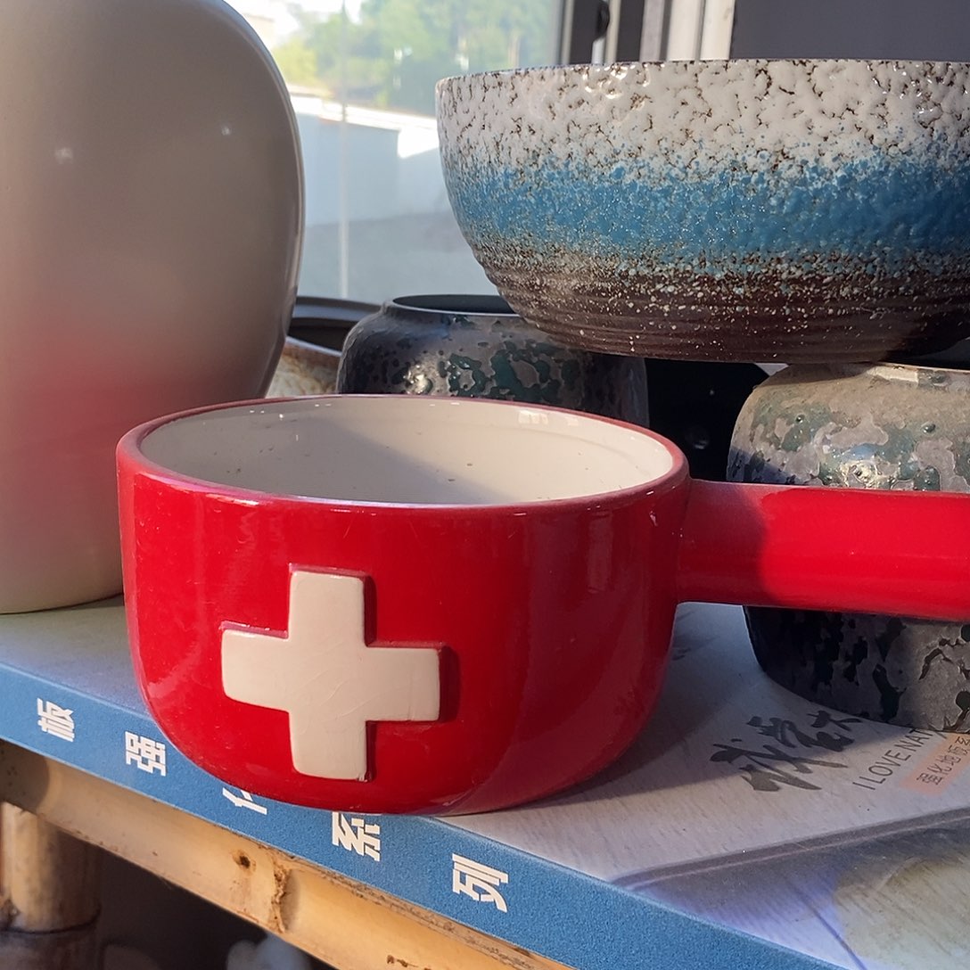 摆件陶盆有孔 瑕疵介意勿拍