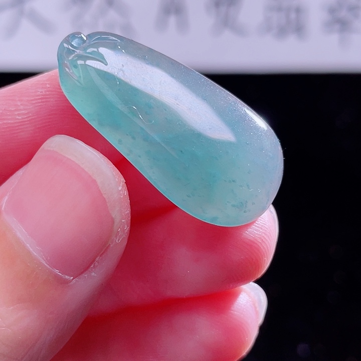 翡翠颈饰未镶嵌9999999999