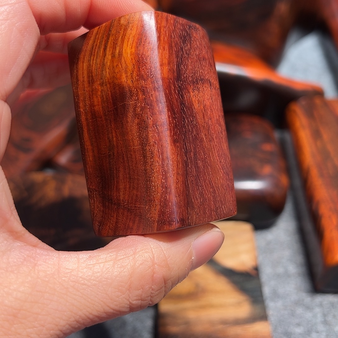 缘***起染料紫檀（血檀）赞比亚