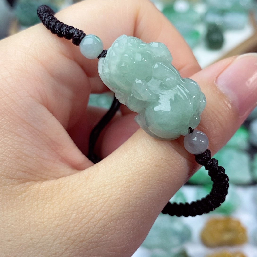 翡翠未镶嵌颈饰天然