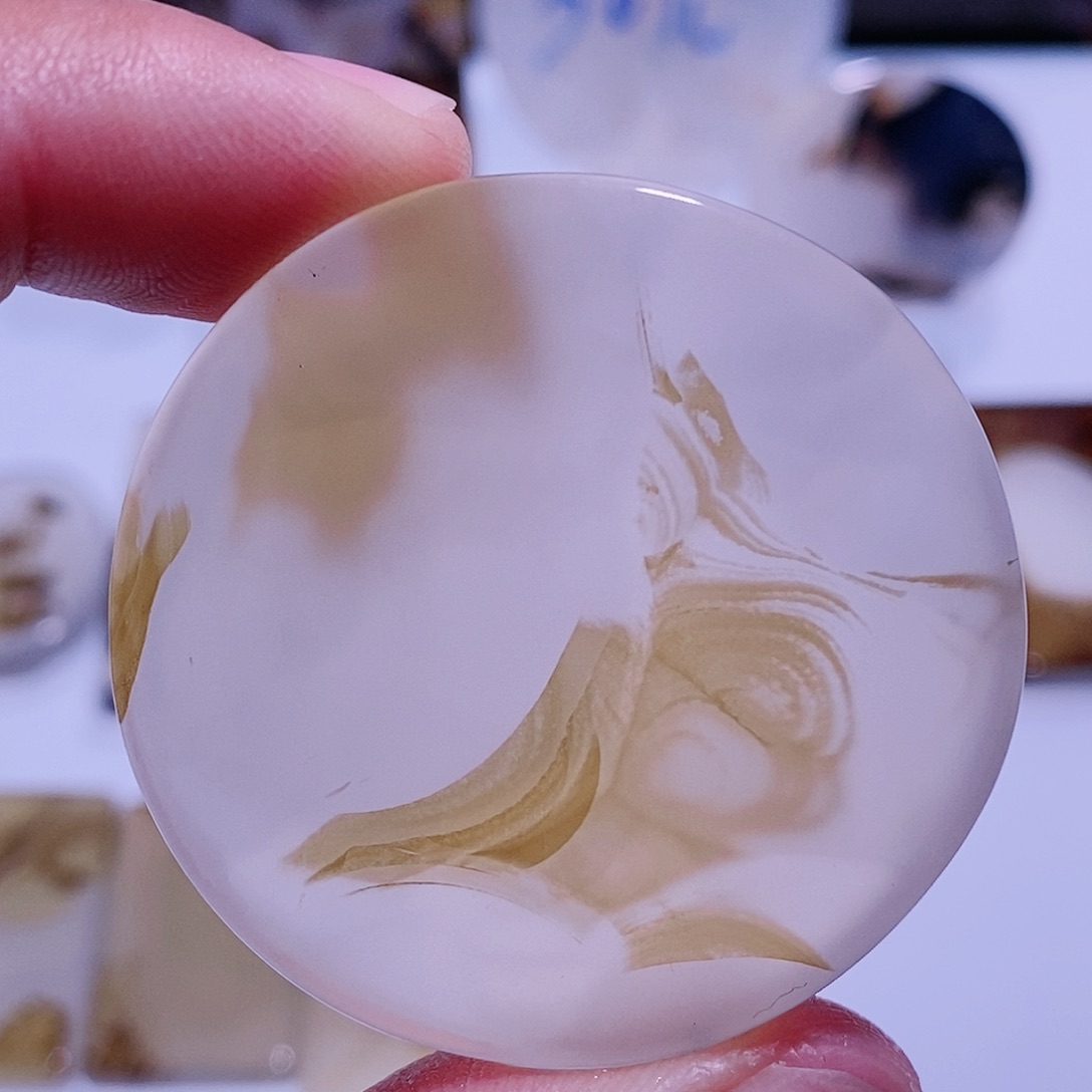 玛瑙/玉髓珠宝半成品未镶嵌母仪天下