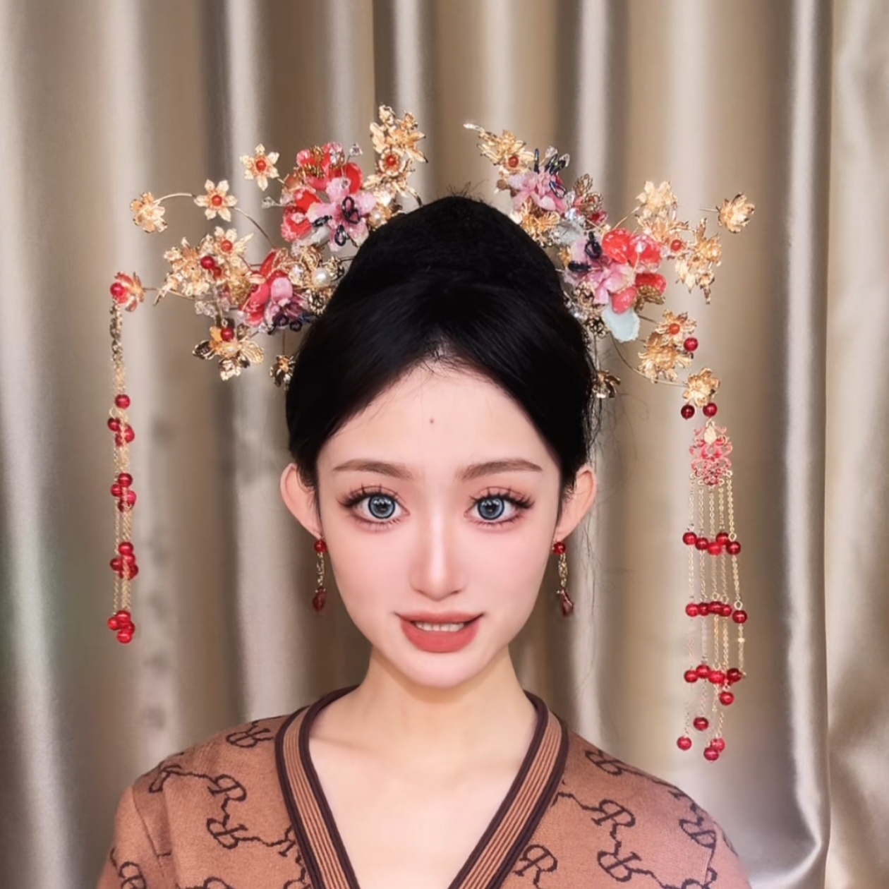 予禧-823新娘饰新中式黄色古风汉服秀禾服龙凤褂流苏复古奢华