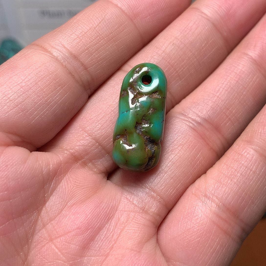 熬***）绿松石未镶嵌珠宝奇石